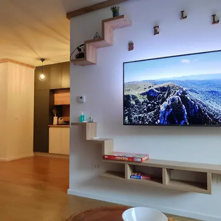 Apartament Bella *